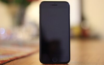 Votre iPhone affiche un écran noir, mais sonne encore ?