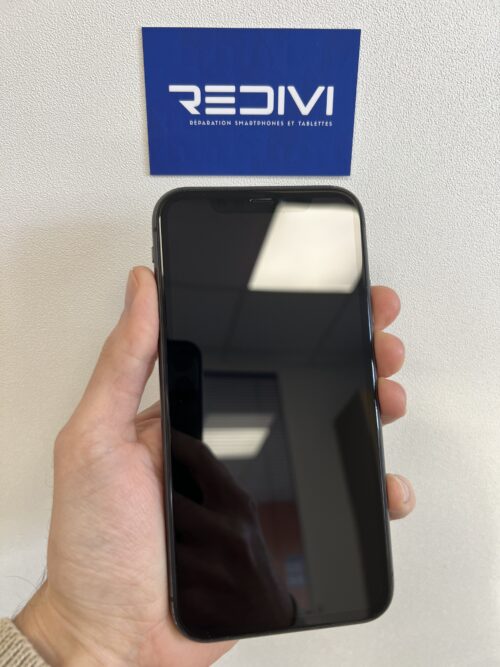 iPhone 11 - Noir - 64Go – Image 3