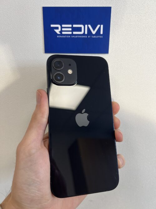 iPhone 12 noir reconditionné à Nantes