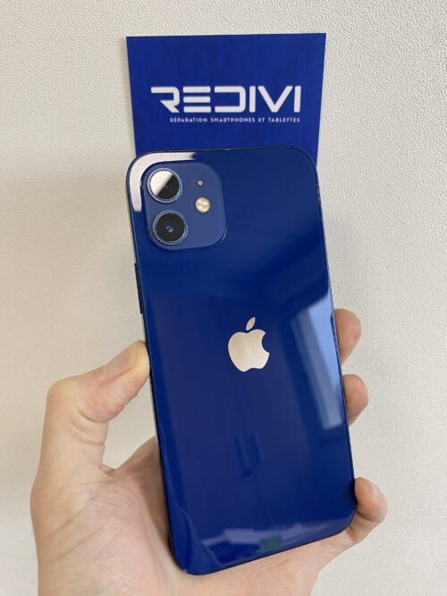 iPhone 12 bleu reconditionné à Nantes
